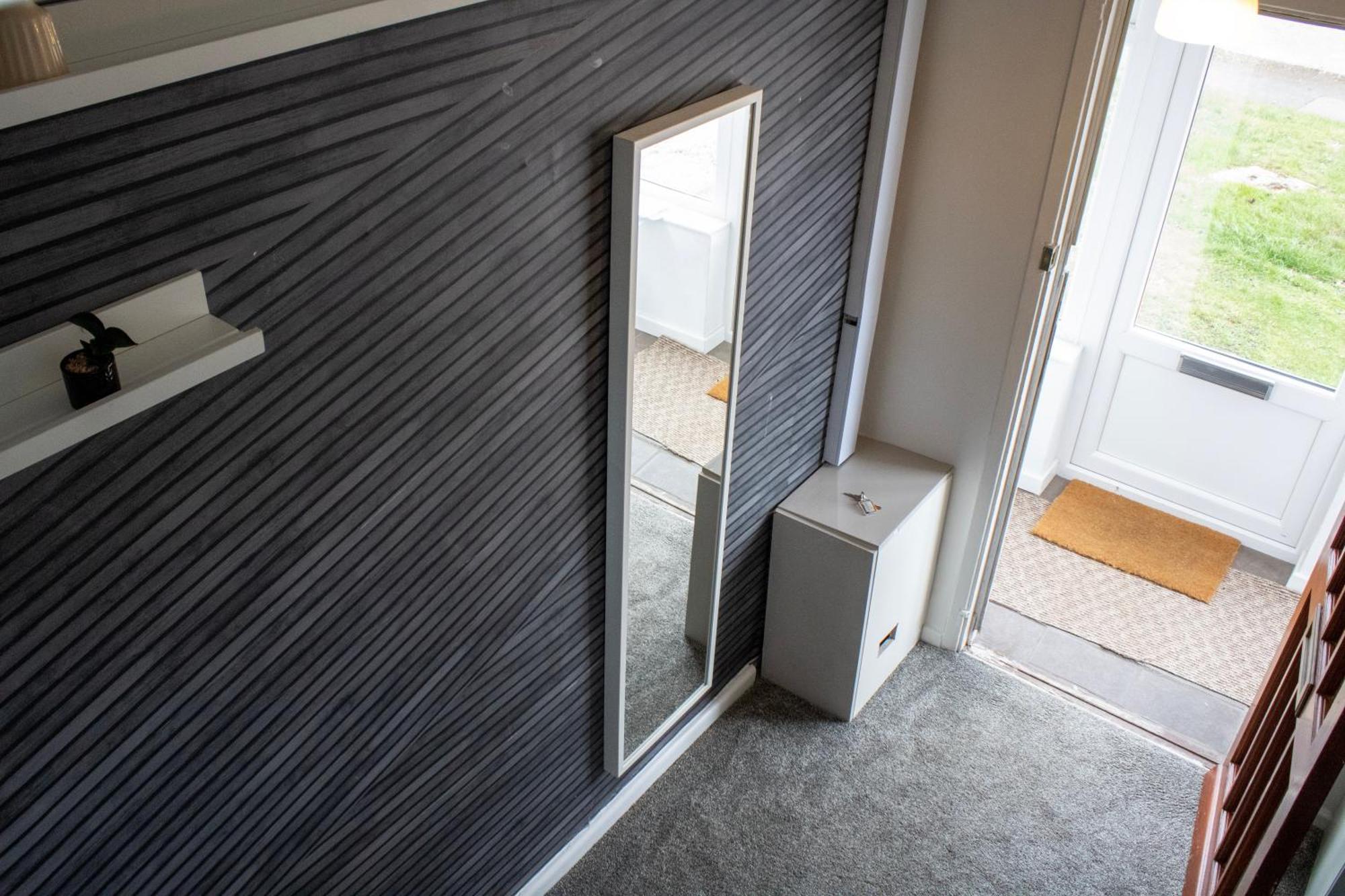 Harvard House, Stylish 3 Bedroom House In Solihull 5 Mins To The Nec, Bhx ,Jlr With Free Parking バーミンガム エクステリア 写真